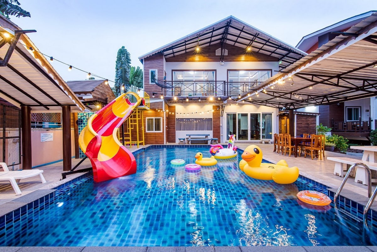 Introducing Pool Villa Bangsaen